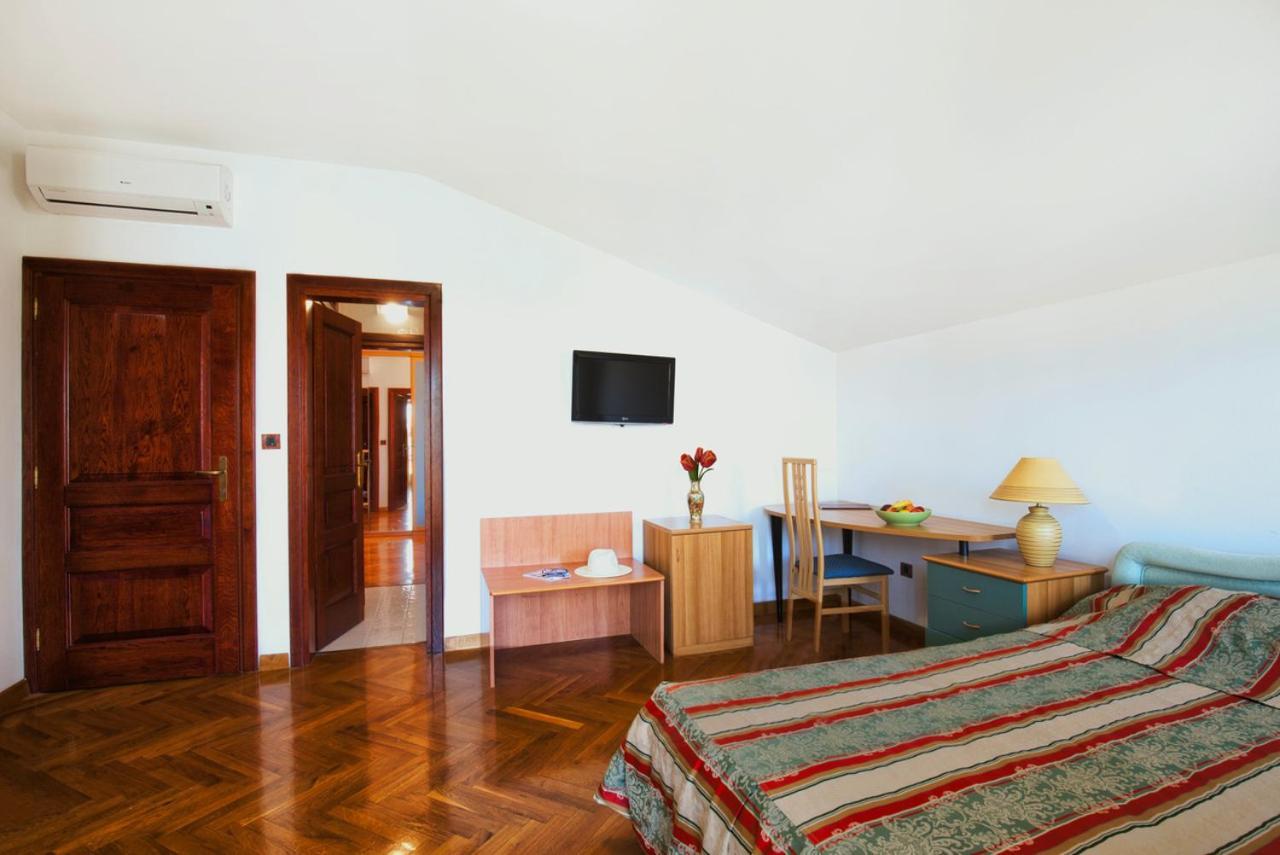 Villa Sveta Eufemija Bed End Breakfast I Rovinj Eksteriør bilde